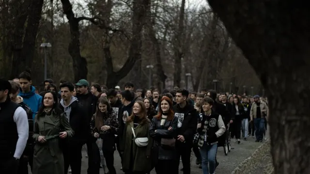 Az etnikum nem választ szét, de az utálat igen